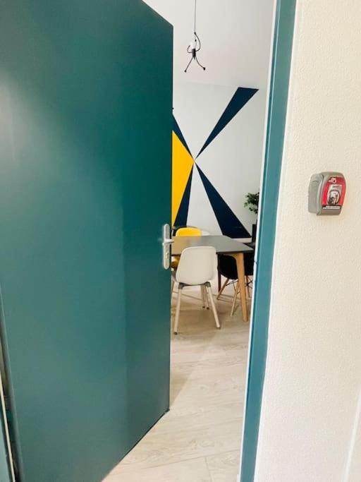 Le Berlier 60M2 + Cour Privee - Centre Historique Apartman Dijon Kültér fotó